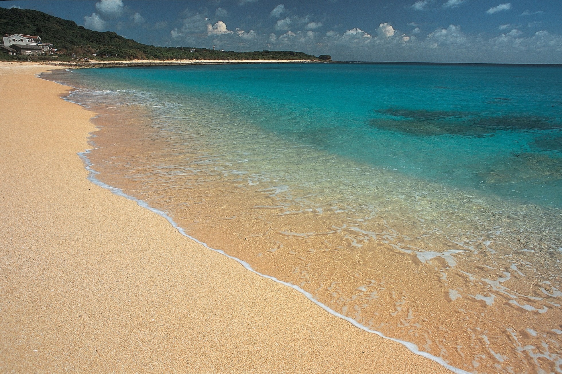 3 runners up for Taiwan's best beaches 3 runners up for Taiwan's best beaches