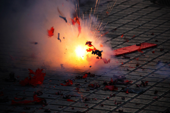 Non-traditional Chinese New Year traditions Non-traditional Chinese New Year traditions