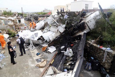 48 confirmed dead in TransAsia plane crash