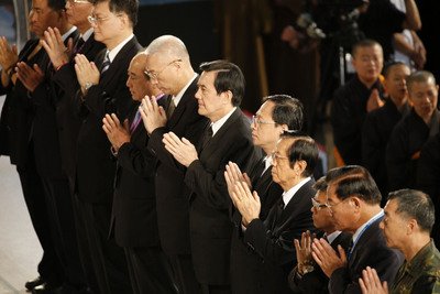 Prayer held in memory of those died in the latest two major accidents