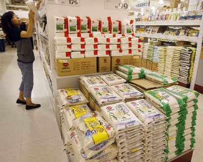 Consumer confidence index down in August