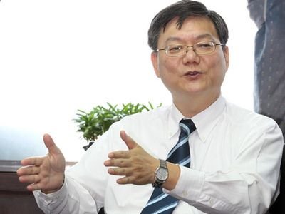 Economics minister to attend APEC energy meeting in Beijing
