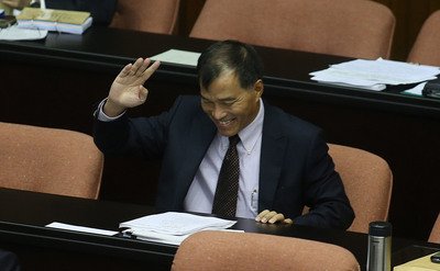 Transportation minister: high speed rail financial plan coming out soon