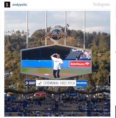 Jeremy Lin throws opening pitch for Dodgers