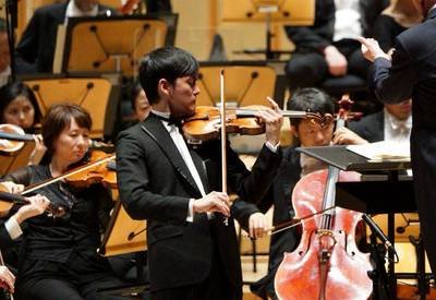 Taiwanese violinists pick up top 3 awards at Singapore competition