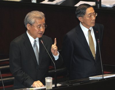 Taiwan decides to apply to join China-led infrastructure bank