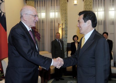 Ma expresses interest in Taiwan-Switzerland FTA