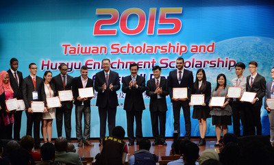 Ma aims to make Taiwan a global center for Chinese language education