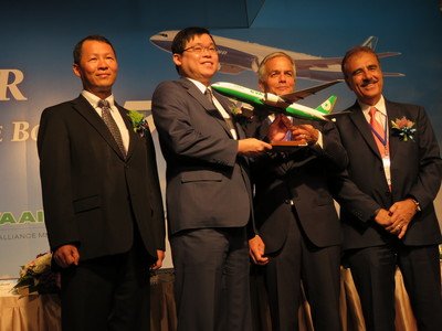 EVA Air finalizes order for 5 Boeing 777 cargo planes