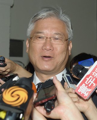 Review of cross-strait pacts will not affect high-level meeting: Minister