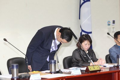 KMT Chairman calls for party unity as meeting on replacing Hung approaches