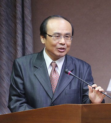 Transportation Minister: No way to relocate Songshan airport by 2020