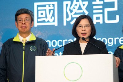 Tsai Ing-wen to travel around island to thank supporters