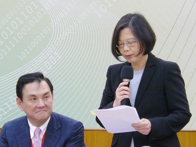 Semiconductor a national industry: Tsai