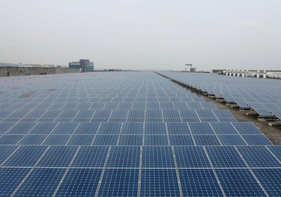 Premier calls for universities to cut energy use