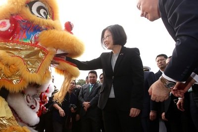 Tsai meets Paraguayan President, addresses Paraguayan Congress