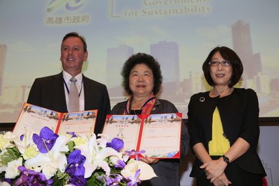 Kaohsiung, Panama City forge sister city ties