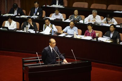 No plan to roster change in the cabinet: Premier