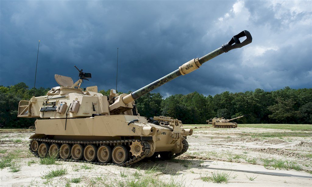 Defense ministry requests to purchase M109A6 artillery from US