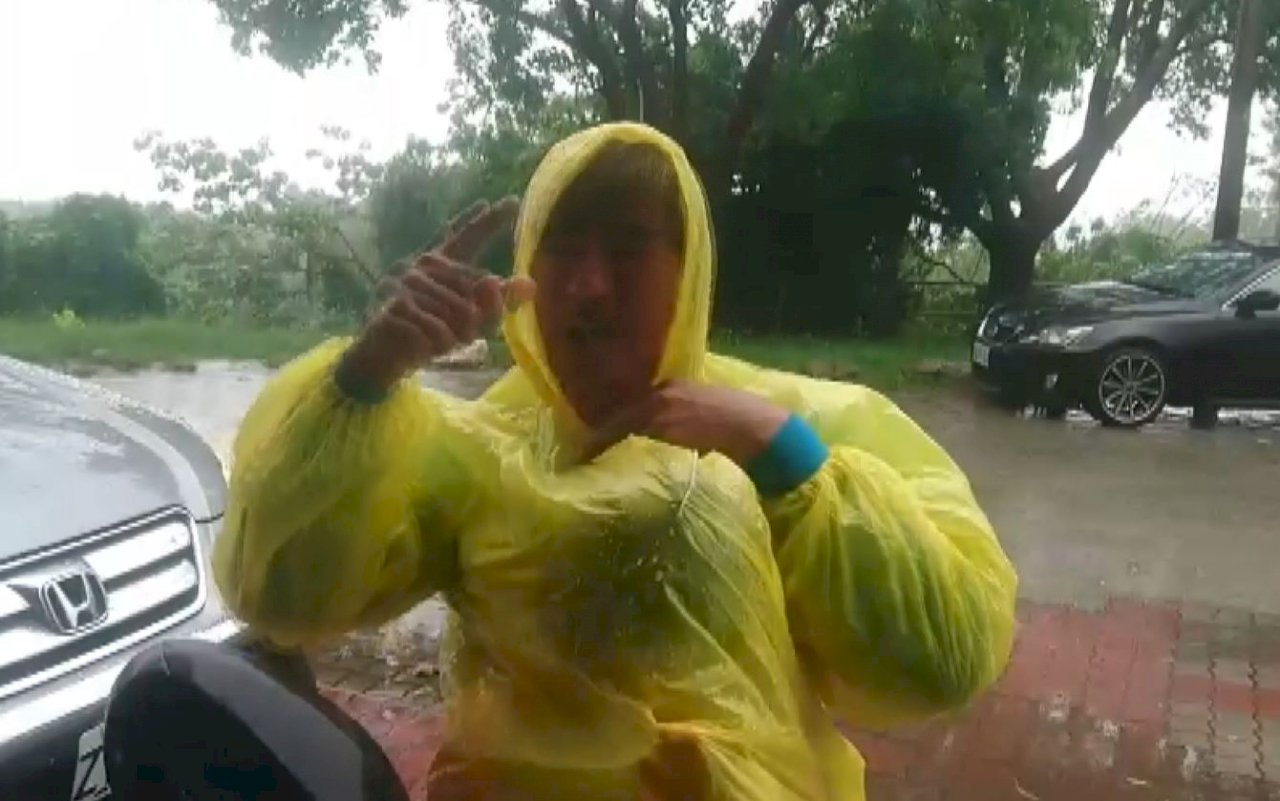 Video: Typhoon day school closings spark a storm of parent criticism