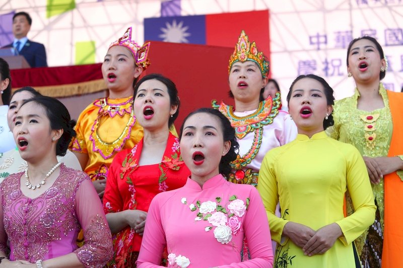 Education Ministry rolls out Hokkien, Hakka classes for immigrants