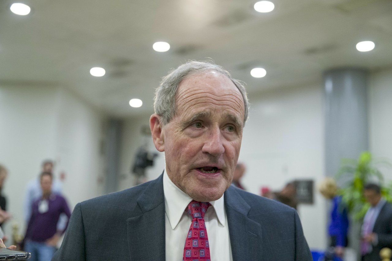 US senators propose Taiwan Deterrence Act
