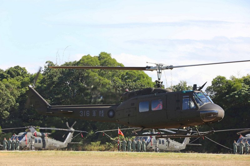 Taiwanese-donated helicopter crashes in Paraguay