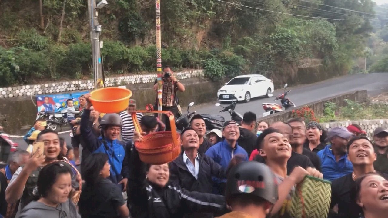 Video: Paiwan villagers mark festival held only once every five years