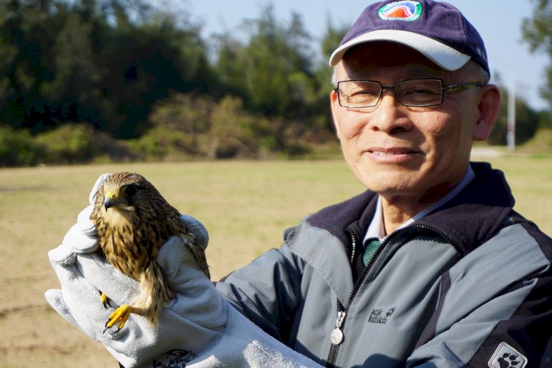 Kinmen National Park releases protected bird back to the wild
