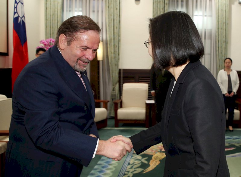 Bid to participate in UN agencies “a matter of public health”: Tsai