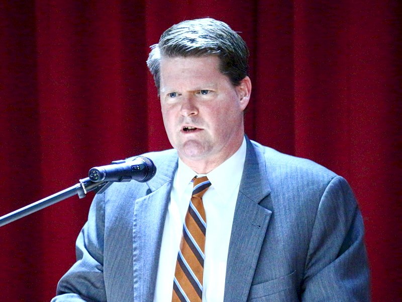 Former Defense Dept. official calls on US to give Taiwan vaccines