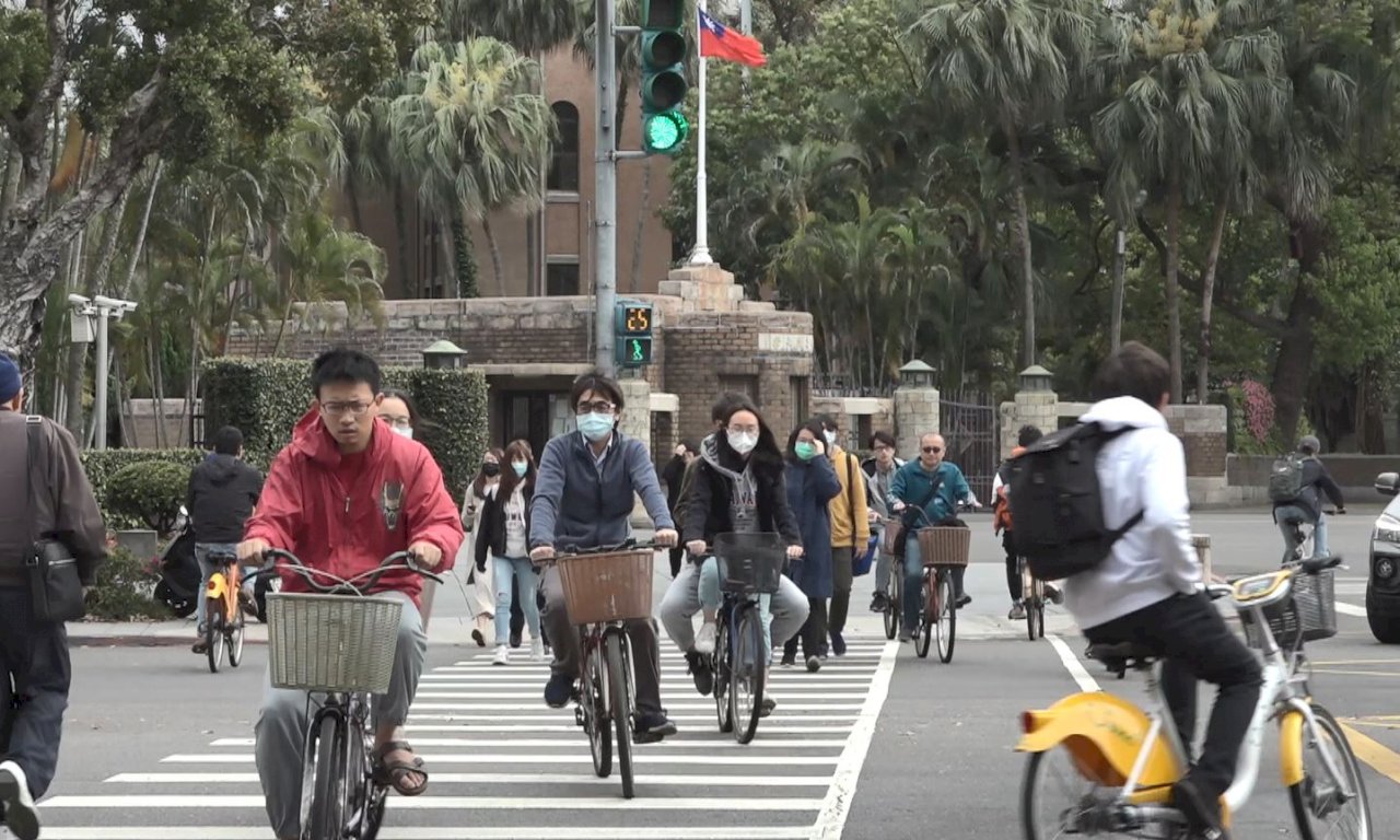 Classes begin at Taiwan’s universities; COVID-19 measures in place