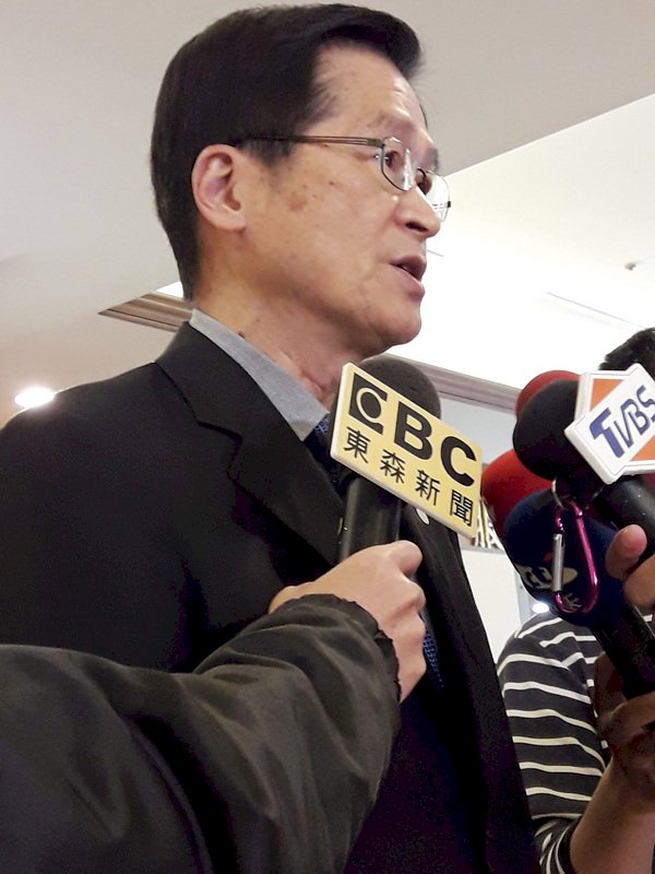 Military unaffected by outbreak: Defense minister