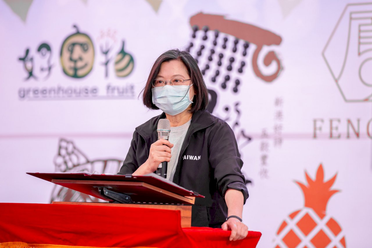 Tsai: Taiwan donates face masks because it is right, not for praise