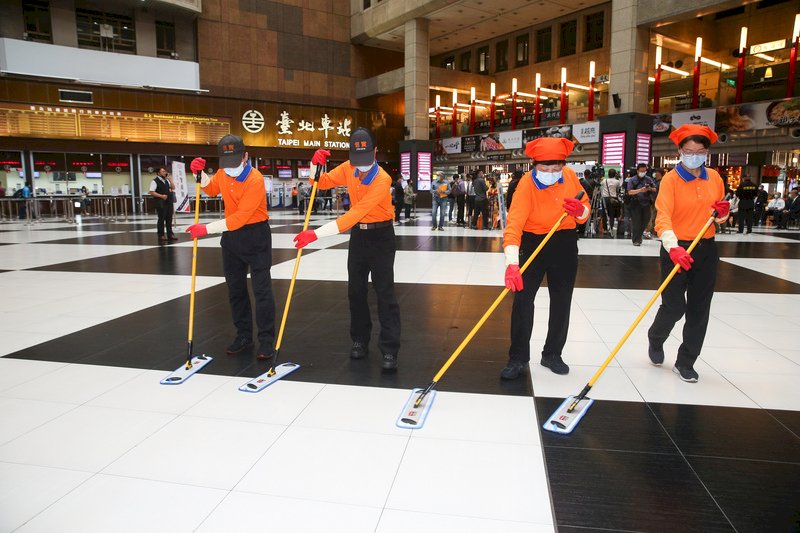 Taiwan sees 2 new imported COVID-19 cases, bringing total to 422