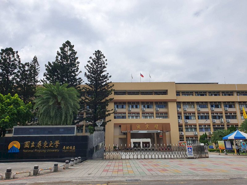 COVID-19: Universities urge decision on admitting foreign students