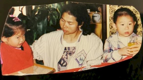 Taiwan man seeks to reconnect with Indonesian “second mother”