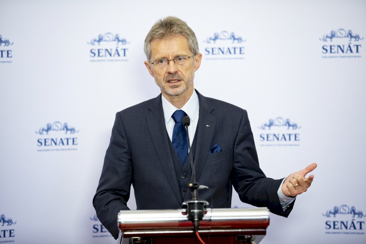 Foreign Minister Joseph Wu meets with Czech Senate President Milos Vystrcil