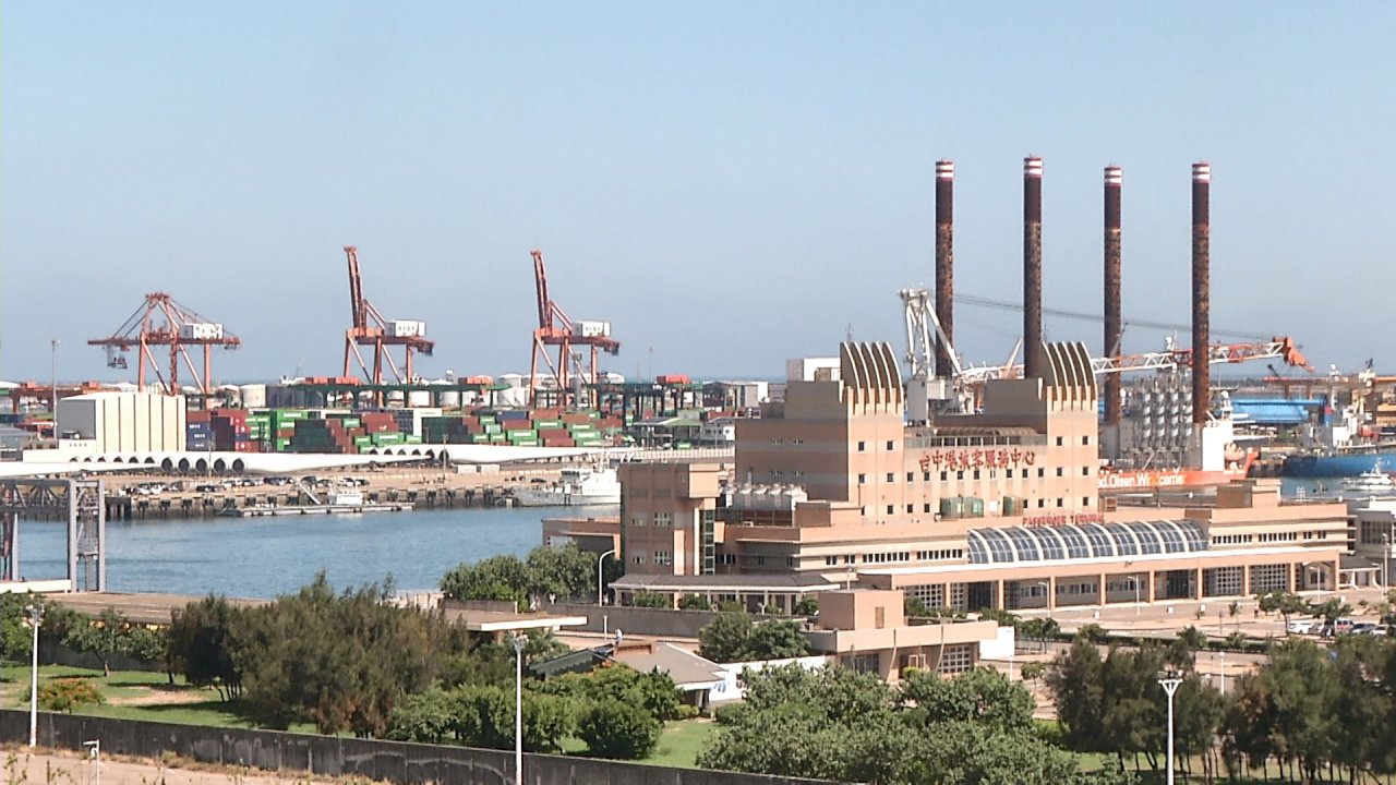 VIDEO: Ammonium nitrate stored in Port of Taichung removed