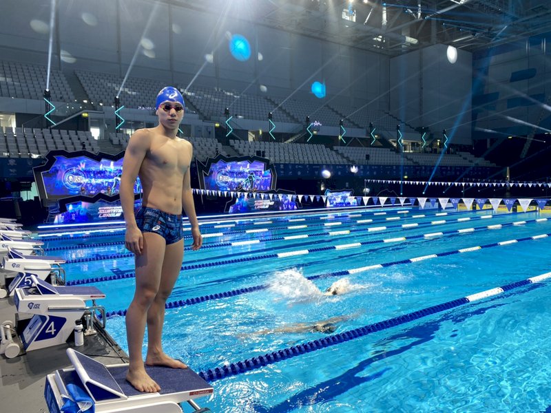 Taiwan swimmer breaks national records at ISL