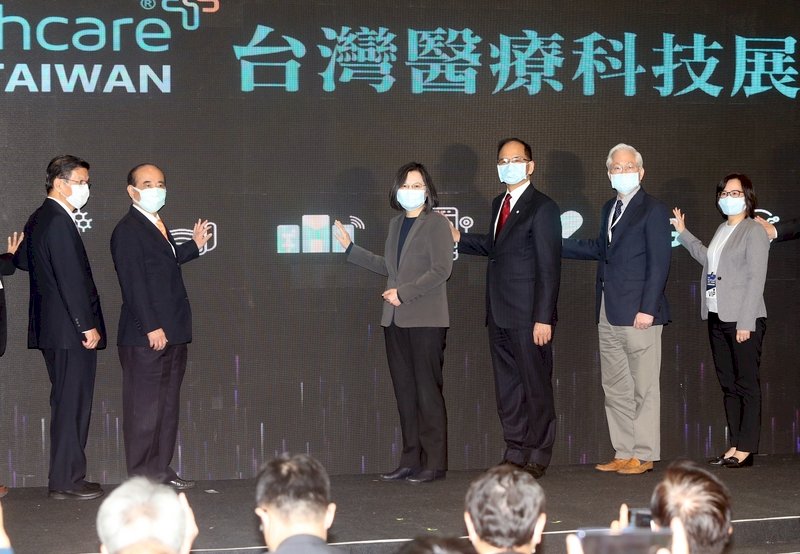 Tsai: Gov’t sets tasks to strengthening Taiwan’s biotech sector