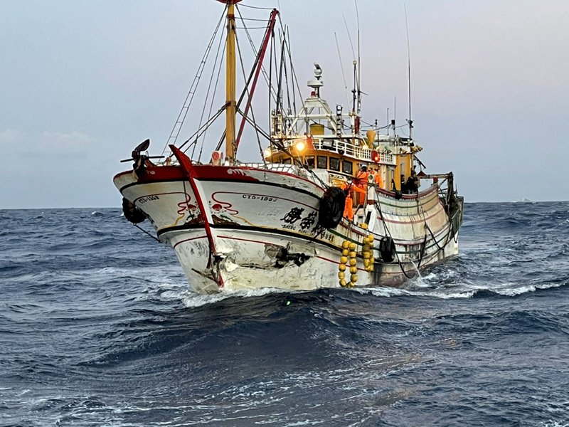 Official suspected of improperly processing boat operator’s licenses