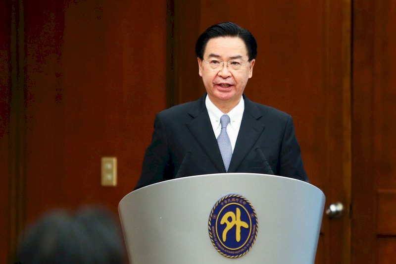 Foreign Minister discusses China’s pressure tactics in virtual meeting