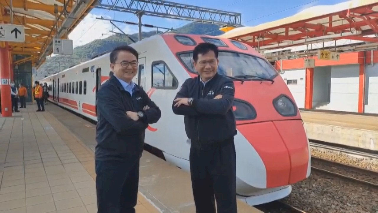 Video: Taiwan’s round-the-island railway now fully electrified