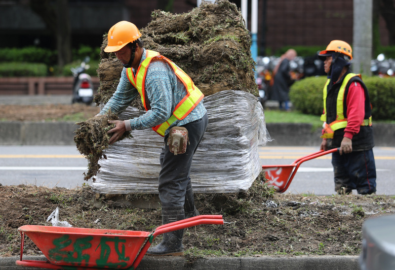Number of furloughed workers at lowest level since July 2021