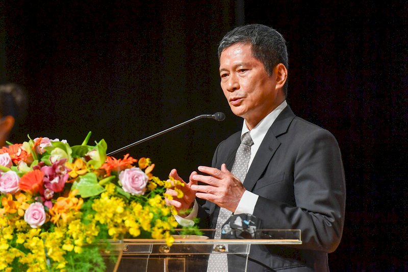 Officials hit back at celebrity endorsements of Xinjiang cotton