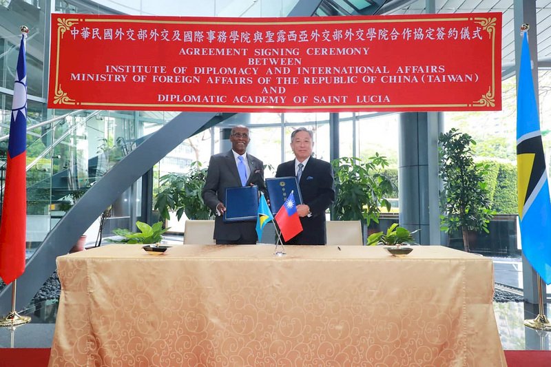 Taiwan and St. Lucia sign “milestone” diplomat training agreement