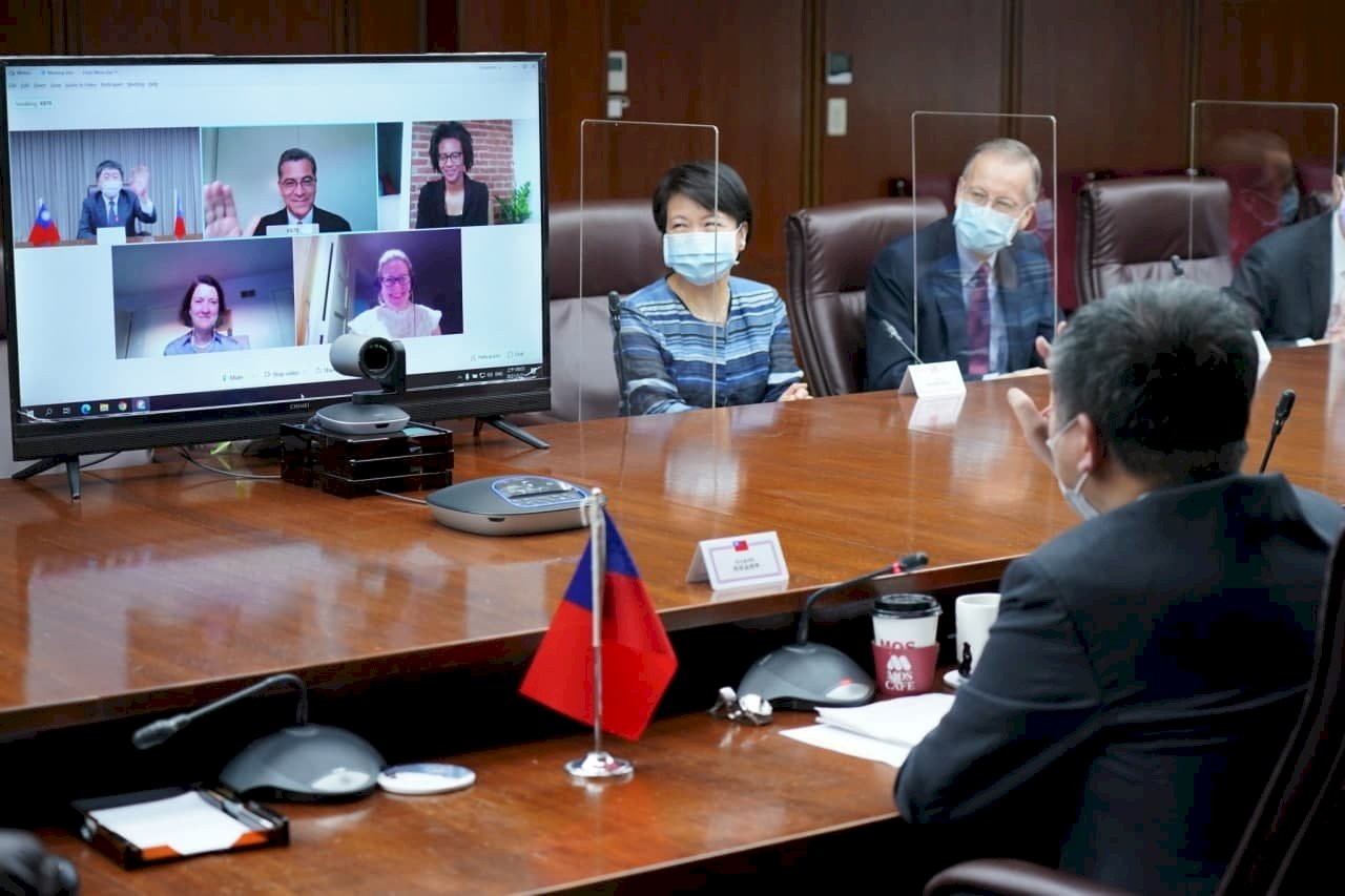 US Health Secretary: Taiwan must be a part of WHA