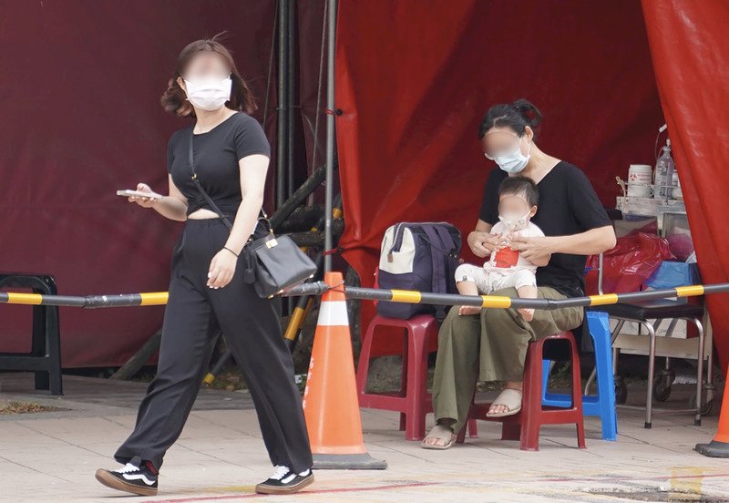 Government mulls one-off payment for young families