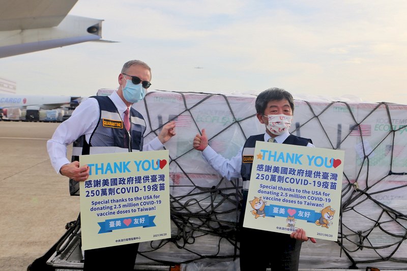 US donation of 2.5 million Moderna vaccines arrives amidst shortage